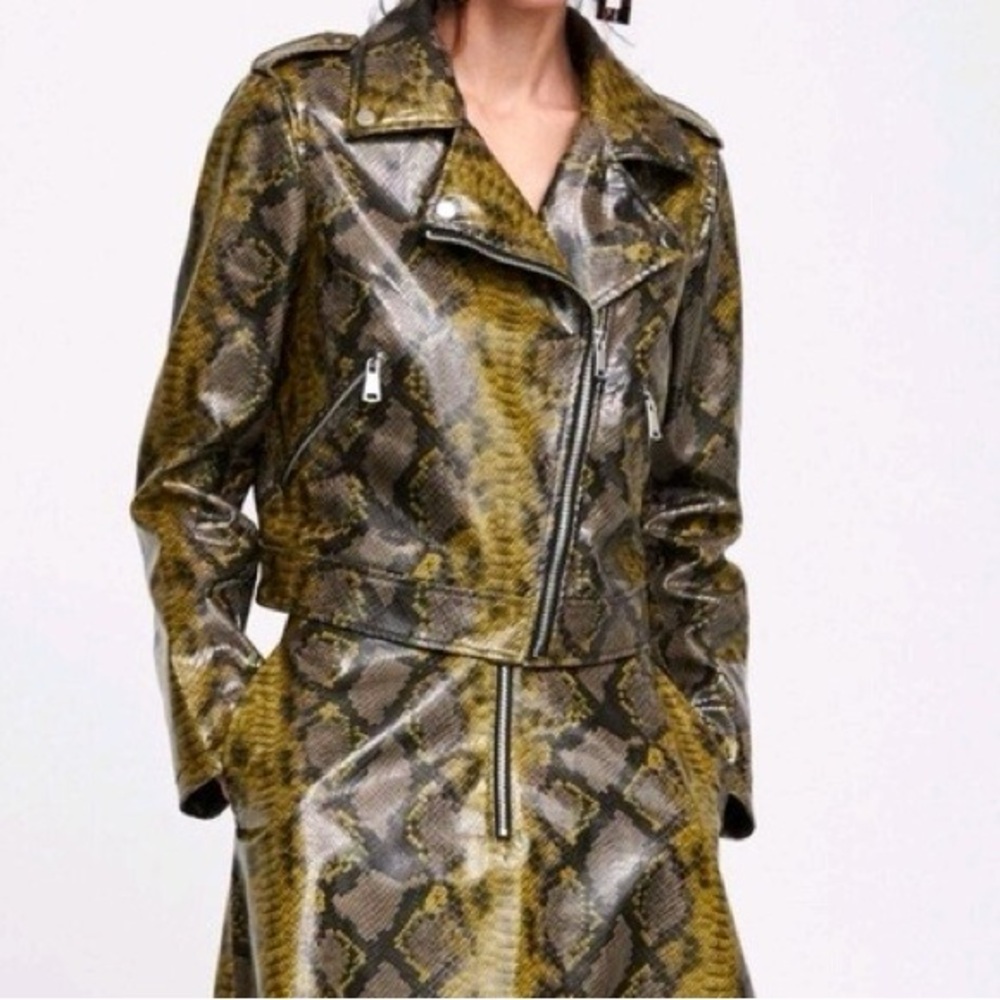 Zara NWOT Snake Motto Jacket faux size medium